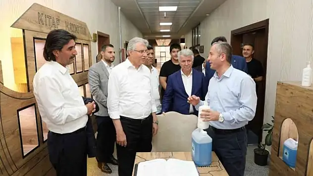 Ekrem Yüce'den Ağrı Milli Eğitim Müdürü'ne Ziyaret