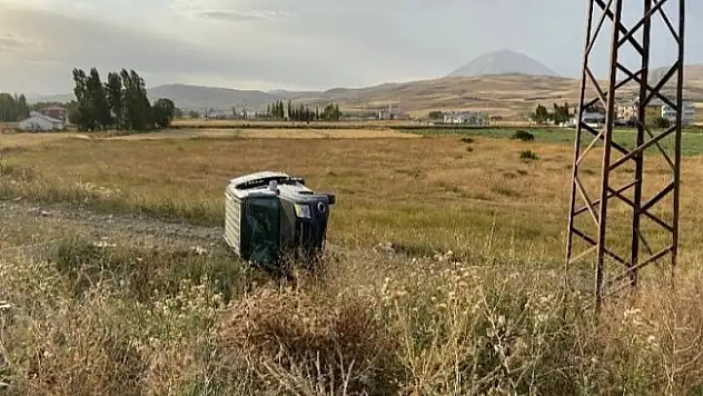 Eleşkirt'te meydana gelen trafik kazasında 2'si ağır 5 kişi yaralandı!