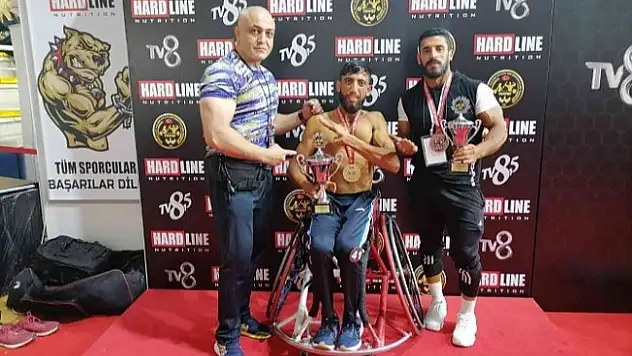 Ağrılı Sezer Aydemir Türkiye Şampiyonu oldu