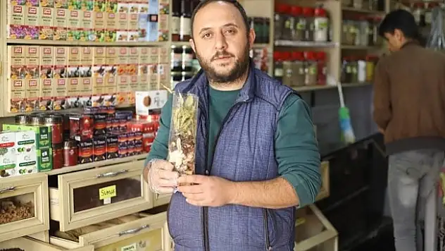 Ağrı'da kış çayı kaynamaya başladı