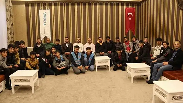 Ağrı İl Müftüsü Celal Büyük, gençlerle buluştu