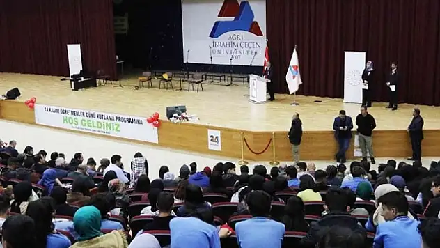 AİÇÜ'de 24 Kasım Öğretmenler Günü kutlandı