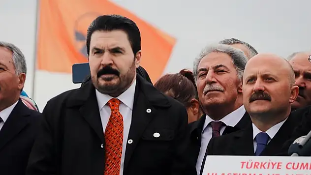 "Savcı Sayan'ı yakından takip ediyor ve destekliyoruz"