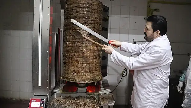 Savcı Sayan 'Ağrı Yaprak Döneri' lansmanına katıldı