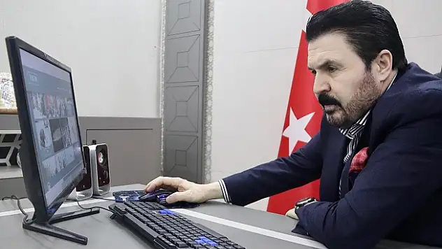 Savcı Sayan, Yılın Fotoğrafları oylamasına katıldı