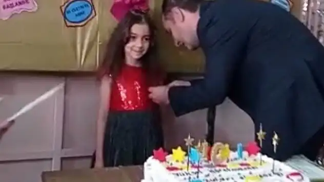 Ağrı'da miniklerin okuma bayramı sevinci