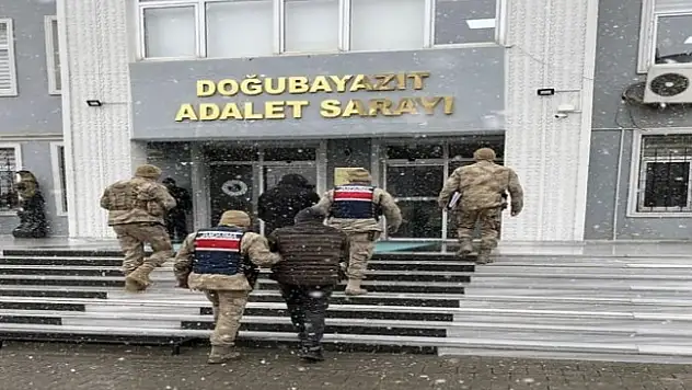 Ağrı'da 67 düzensiz göçmen yakalandı