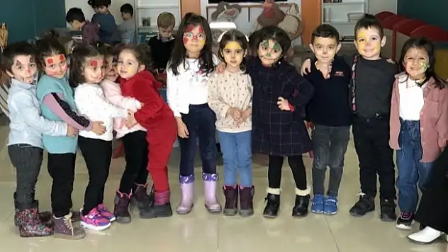 Ağrı'da depremzede çocuklar için kitap toplandı