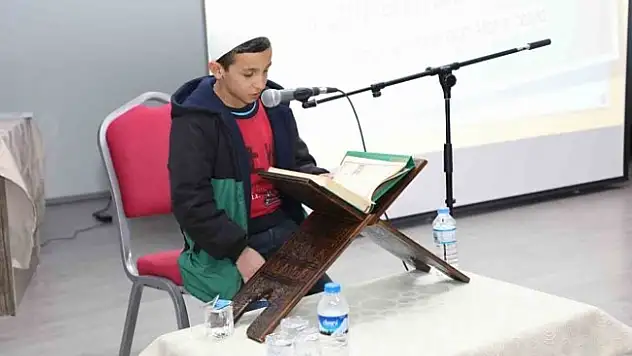 Ağrı'da 'Genç Sada Kur'an-ı Kerim'i Güzel Okuma' Yarışması