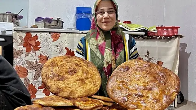 Ağrı'da keteler sahur sofraları için hazır