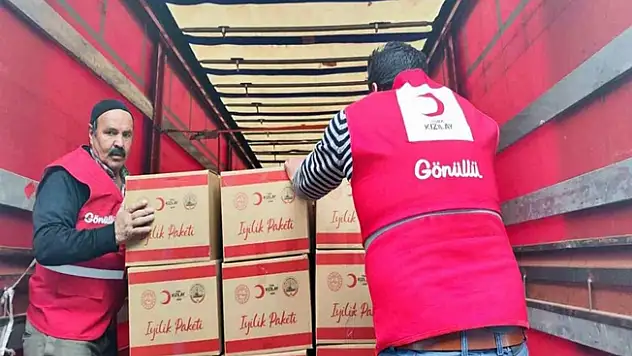 Ağrı'da bir sınıf bir koli yardım projesi