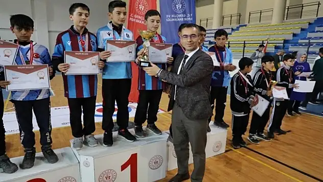 Floor Curling grup müsabakaları sonuçlandı
