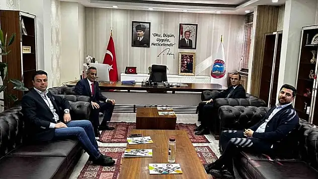 Vali Bülent Şimşek'ten, Metin Karadoğan'a 'hayırlı olsun' ziyareti