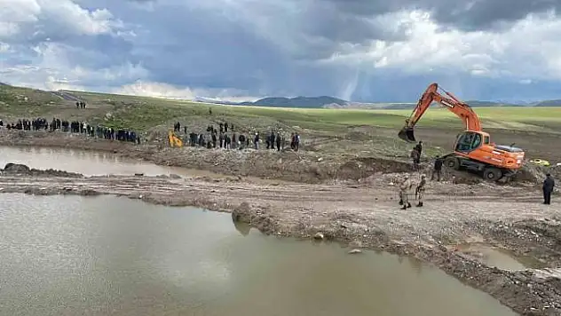 Ağrı'da gölete giren çocuk boğularak öldü