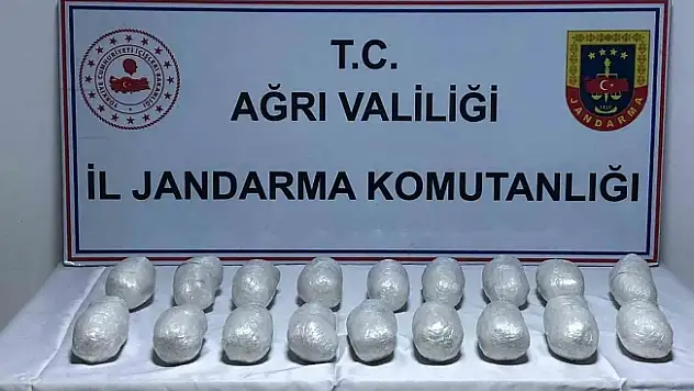 Ağrı'da iki şahsın üzerinde metanfetamin yakalandı