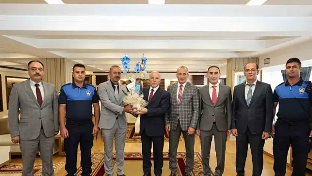 Zabıtalardan Başkan Sekmen'e ziyaret