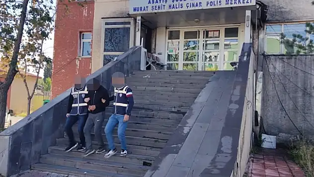 Ağrı'da birçok suç kaydı bulunan hırsız yakalandı