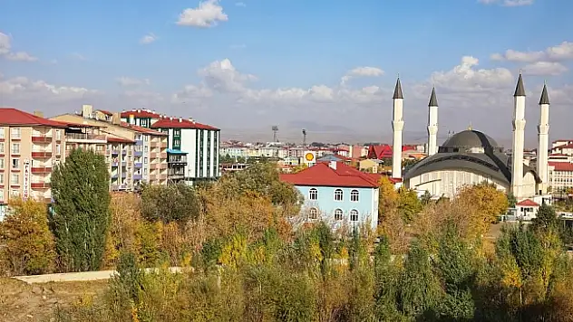 Ağrı'da sonbahar güzelliği hayran bırakıyor