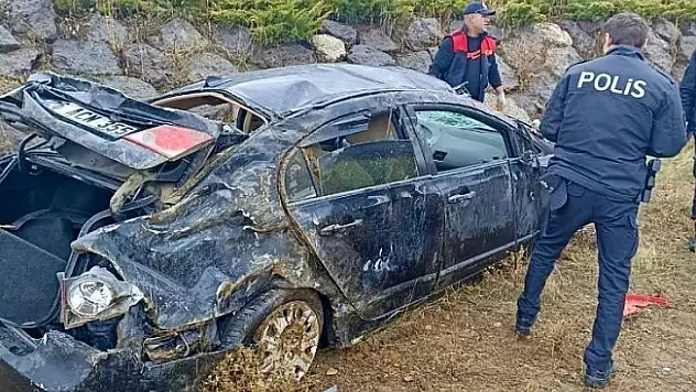 Ağrı'da bir otomobil şarampole uçtu: 1 yaralı
