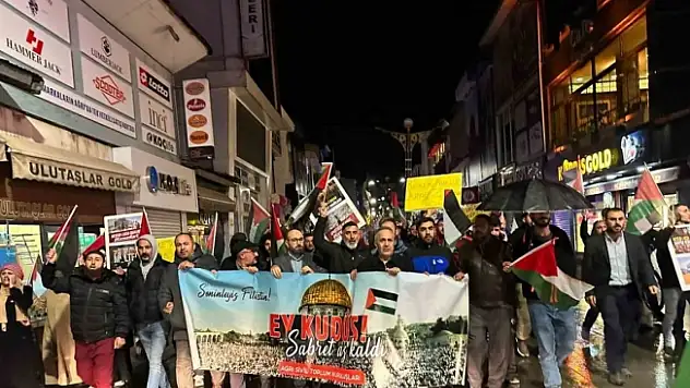 Ağrı'da İsrail'in Gazze saldırısı protesto edildi