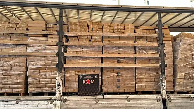 Ağrı'da kaçakçılık operasyonu: 2 milyon TL değerinde malzeme ele geçirildi