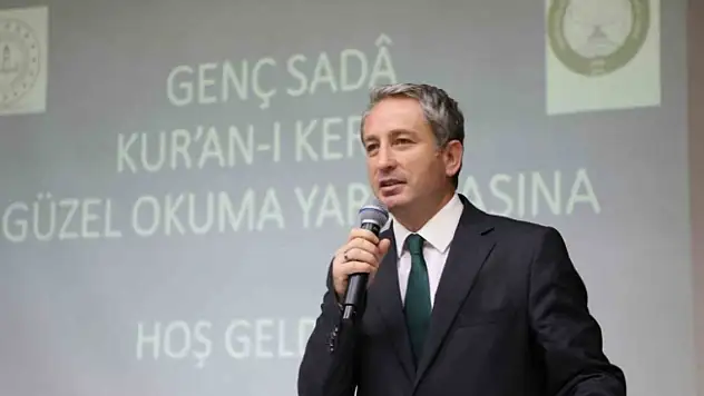 Ağrı'da genç sada Kur'an-ı Kerim'i Güzel Okuma yarışması finali yapıldı
