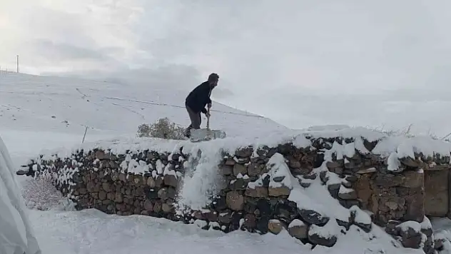 Diyadin'de taşımalı eğitim gören öğrenciler için okullar tatil