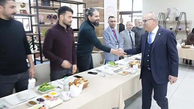 Ağrı Valisi Mustafa Koç basın mensupları ile bir araya geldi