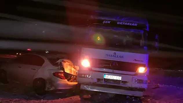 Ağrı'da trafik kazası: 4 yaralı