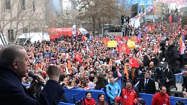 Cumhurbaşkanı Erdoğan, Ağrı mitinginde konuştu: 'Başka Ağrı yok, başka Türkiye yok'