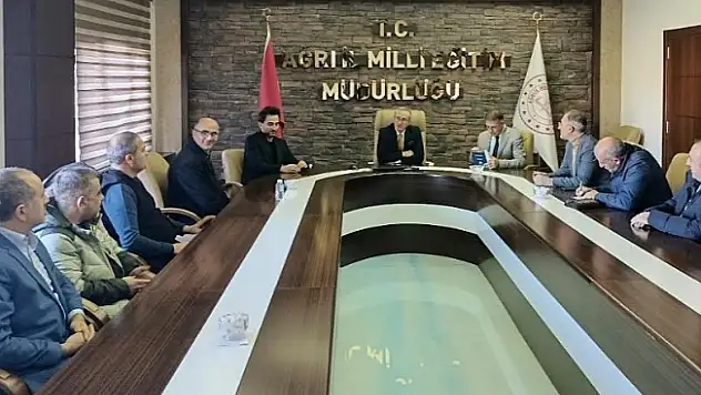 Ağrı'da lise son sınıf öğrencileri için yarıyıl tatilinde üniversite hazırlık kampı düzenlenecek