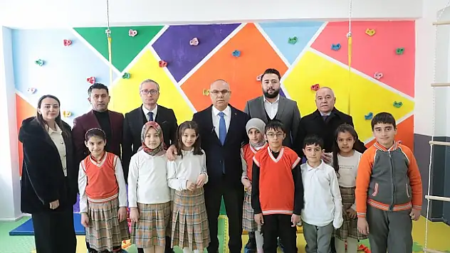 Ağrı 15 Nisan İlkokulu'nda Spor Atölyesi Açıldı