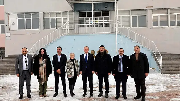 Ağrı'da 'IC Mutluluk Harekatı' ile çocukların oyuncak hayalleri gerçek oldu