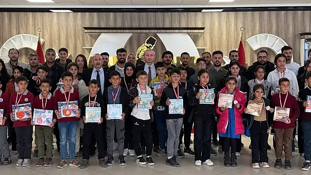Ağrı'da Akıl ve Zeka Oyunları Turnuvası il finali gerçekleştirildi