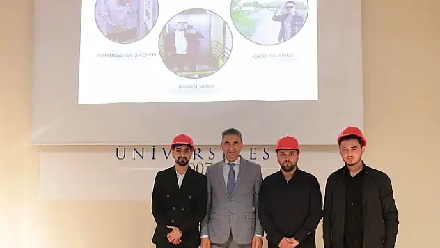 AİÇÜ'de Kırmızı Baret Takma Etkinliği Düzenlendi