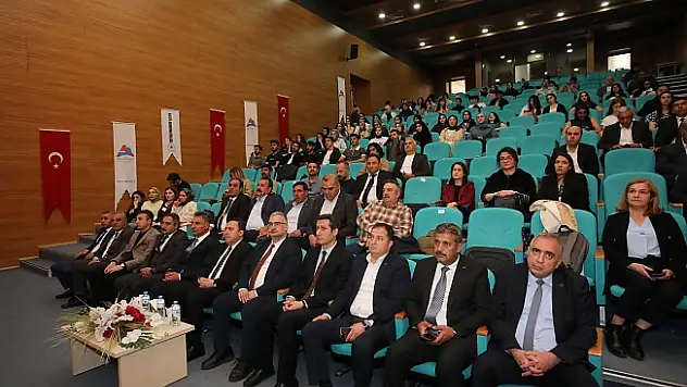 AİÇÜ'de Sürdürülebilir Kalkınmada Kooperatiflerin Yeri ve Önemi Paneli Yapıldı