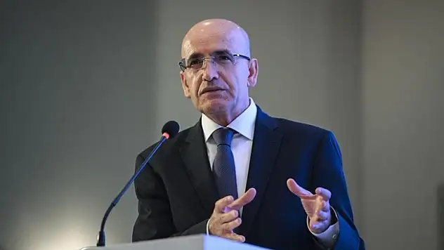 Bakan Mehmet Şimşek'ten 'İngiltere'de Şirket Kurup İhalelere Katıldığı' İddialarına Sert Yanıt