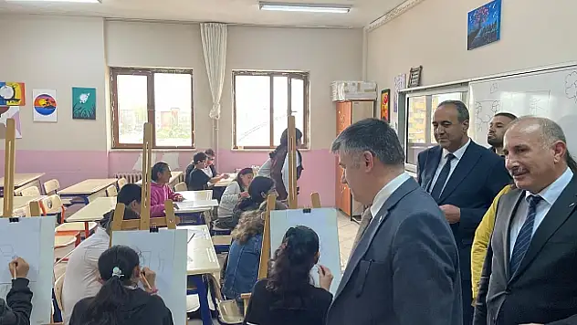 'Temel Eğitimde Devamsızlığın Azaltılması' projesi kapsamında Ağrı'ya saha ziyareti