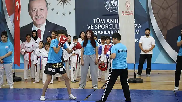 Ağrı'da GSB Yaz Spor Okulları ve Engelsiz Yaz Spor Okulları Coşkuyla Açıldı