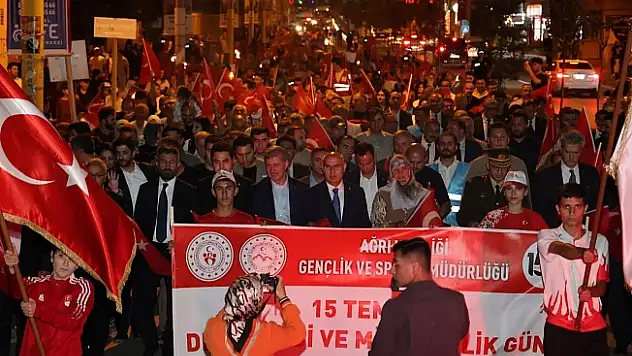 Ağrı'da 15 Temmuz Demokrasi ve Millî Birlik Günü Coşkuyla Anıldı