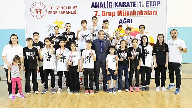 Analig Karate 1'inci Etap 7'inci Grup Müsabakaları Sona Erdi