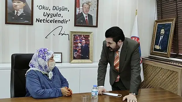 Savcı Sayan'dan Çok Sert Sözler: 'Garibanın Ahı Sizi Boğacak, Anadolu Ayağa Kalkıyor'