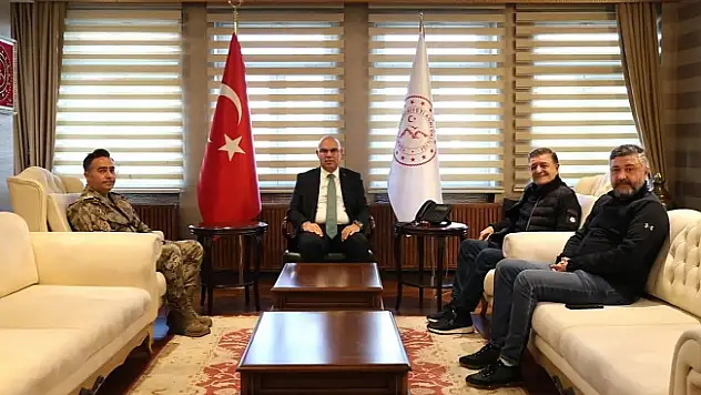 Ağrı Valisi Mustafa Koç, Yılmaz Vural ve Beraberindeki Heyeti Makamında Ağırladı