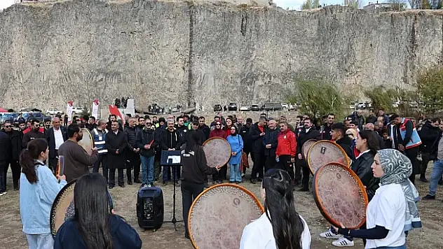 Ağrı'da 3'üncü Diyadin Kanyonu Yürüyüşü Coşkuyla Gerçekleştirildi