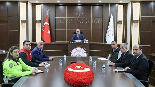 Ağrı'da Kış Hazırlıkları Tamam: Güvenli ve Huzurlu Seyahat İçin Kritik Tedbirler Alındı