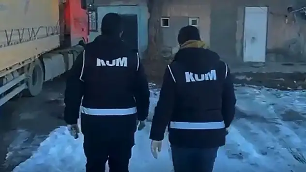 Ağrı'da Kaçakçılığa Darbe: 1 Tutuklama, Çok Sayıda Kaçak Ürün