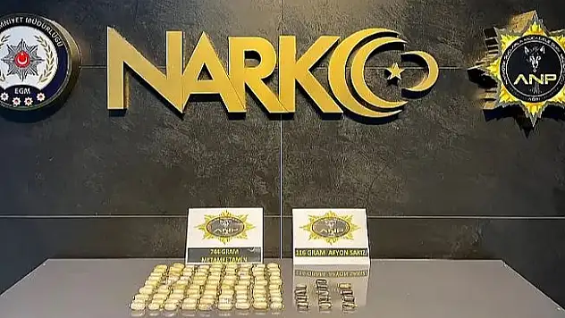 Ağrı'da Yol Kontrolünde Şok! Midesinden 860 Gram Uyuşturucu Çıktı