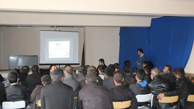 - Karlıova'da çobanlık eğitimi
