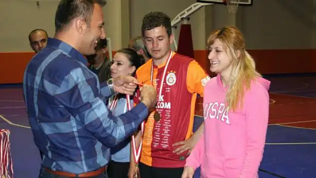 Bulanık'ta voleybol turnuvası