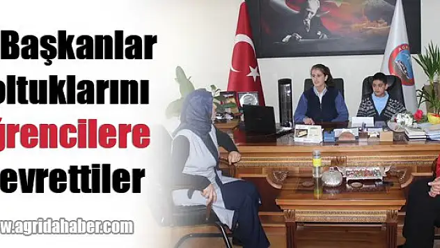 Eş başkanlar koltuklarını öğrencilere devrettiler